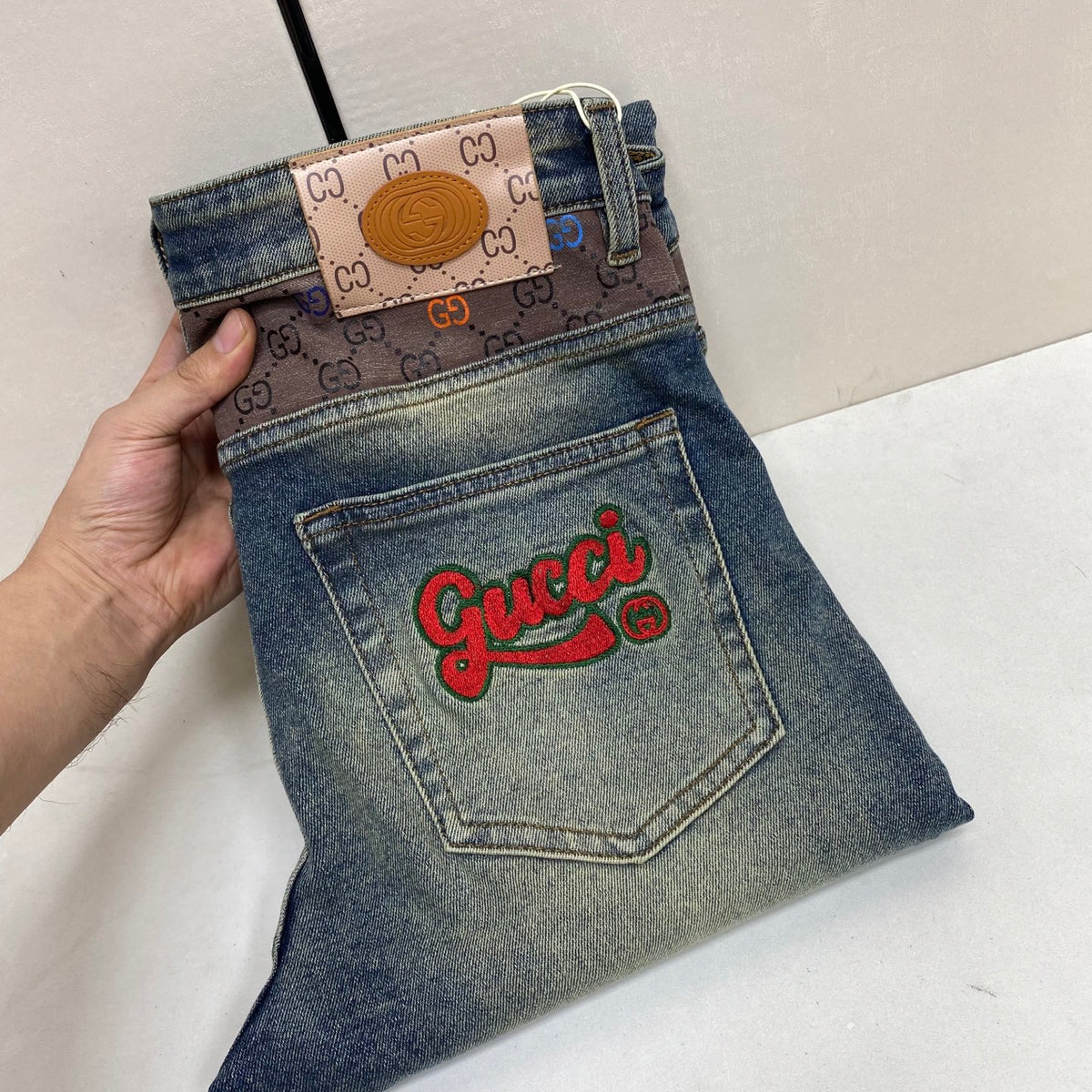 Gucci Fitted Straight-Leg Jeans