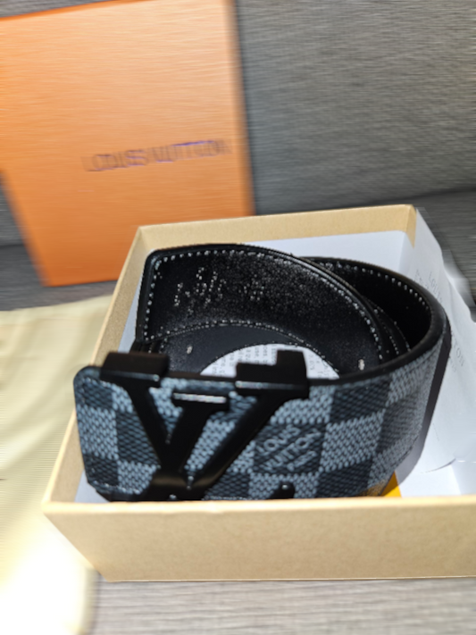 LV CHECKER BOARD BELT